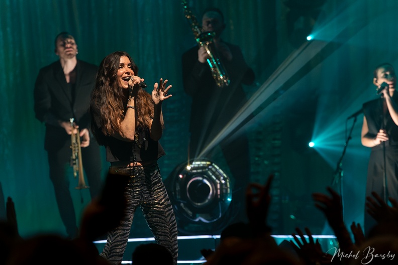 Jenifer (27)