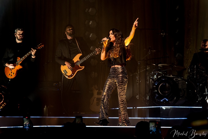 Jenifer (44)