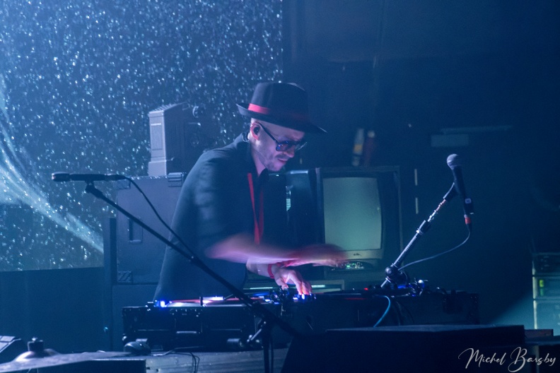 Wax-Tailor (02)