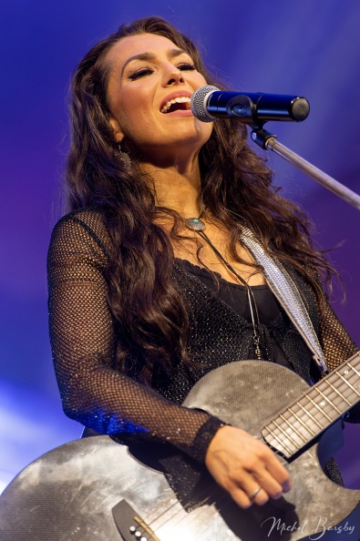 Jessica-Lynn (50)